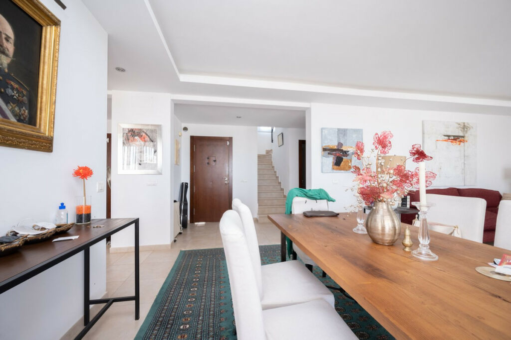 Penthouse Duplex Altos de los Monteros Málaga - image 15