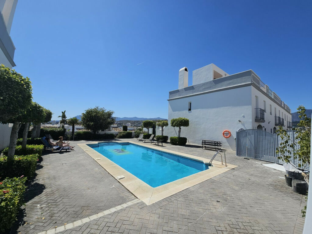 Semi-Detached House Atalaya Málaga - image 15