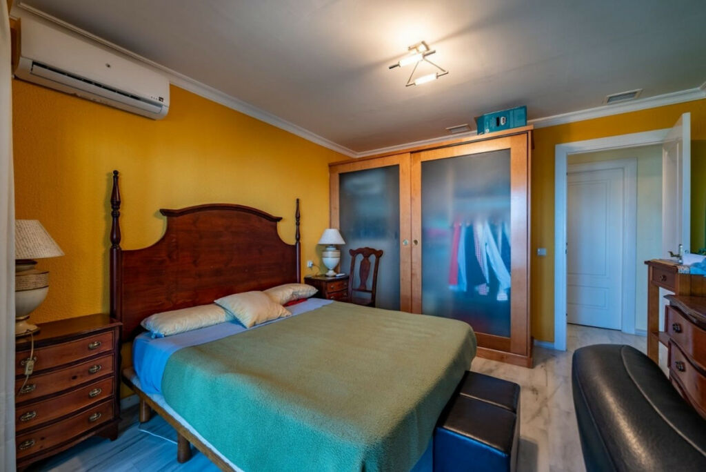 Penthouse Benalmadena Málaga - image 14