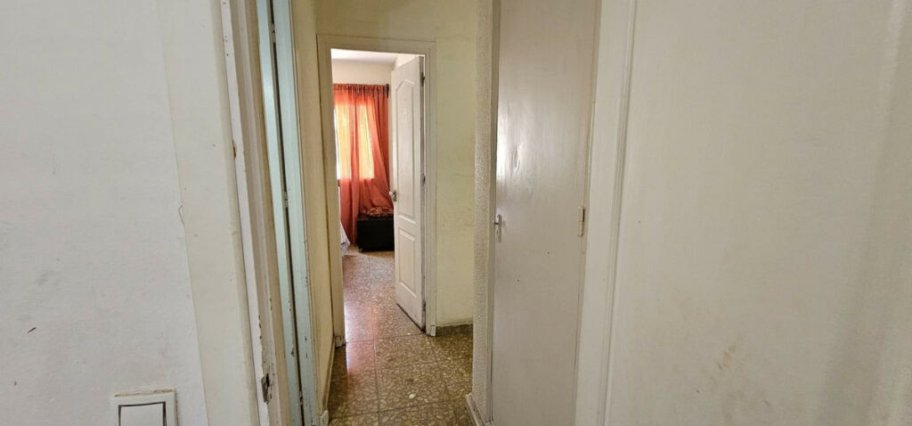 Middle Floor Apartment Benalmadena Málaga - image 12