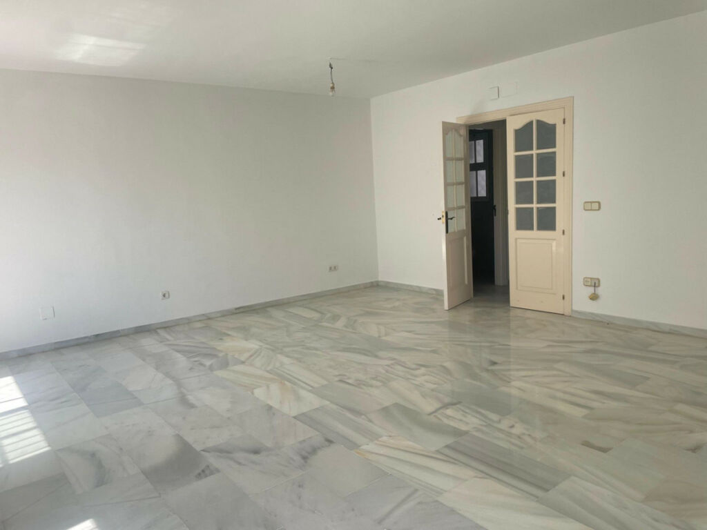 Townhouse Arroyo de la Miel Málaga - image 15