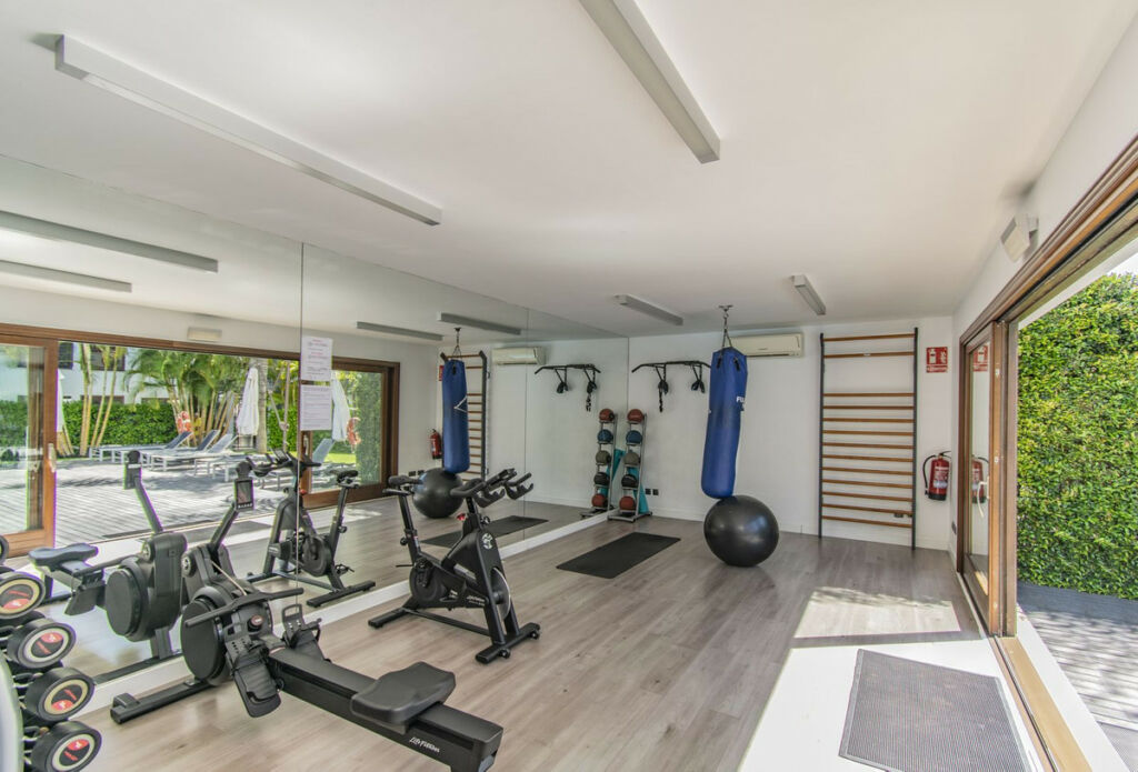 Penthouse Estepona Málaga - image 15