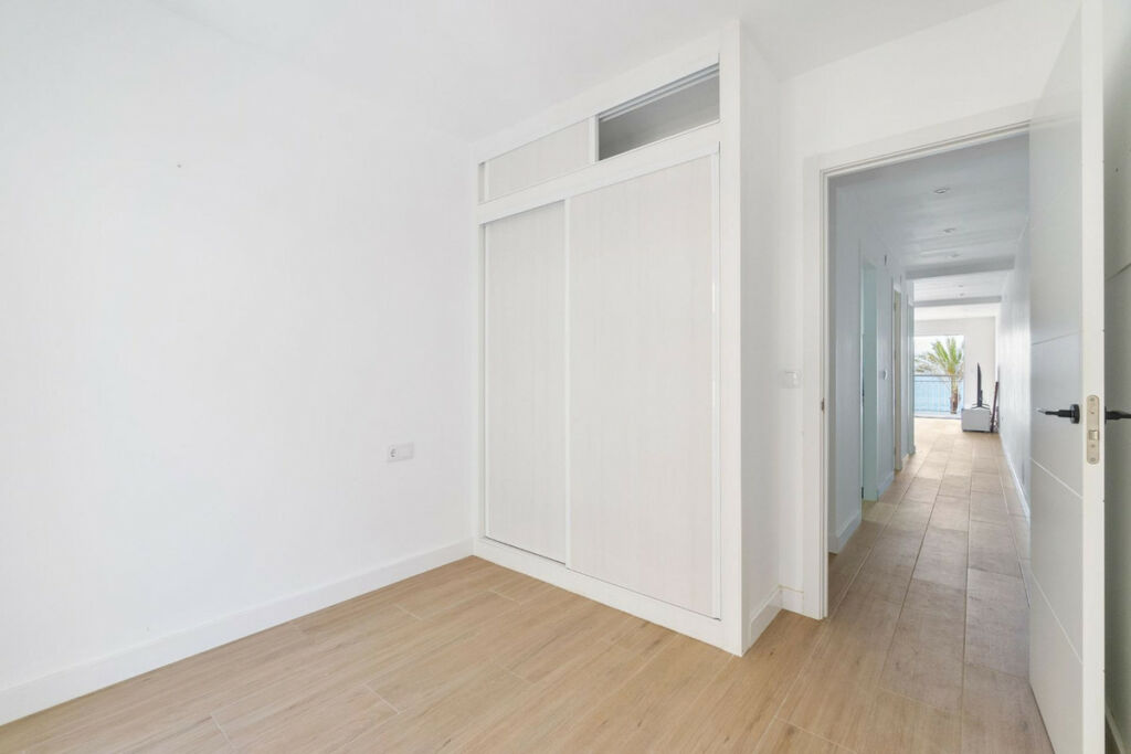 Middle Floor Apartment Playa Del Cura Alicante - image 15