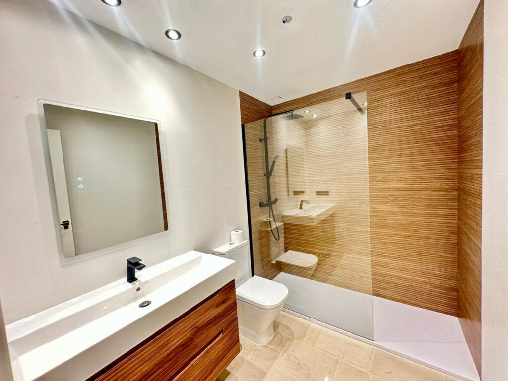Middle Floor Apartment San Pedro de Alcántara Málaga - image 13