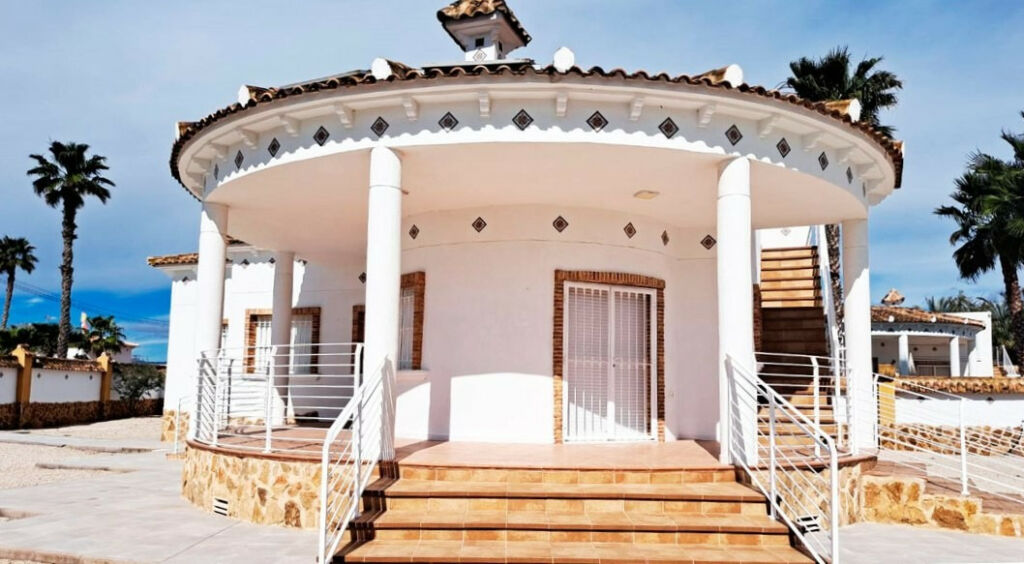 Detached Villa Catral Alicante - image 15