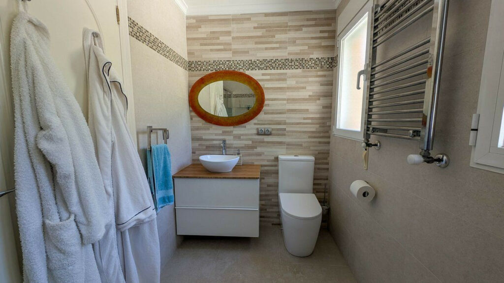 Detached Villa Calpe Alicante - image 15