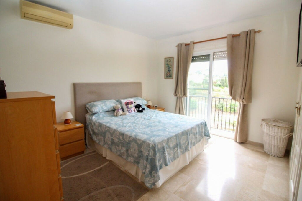 Townhouse Riviera del Sol Málaga - image 15