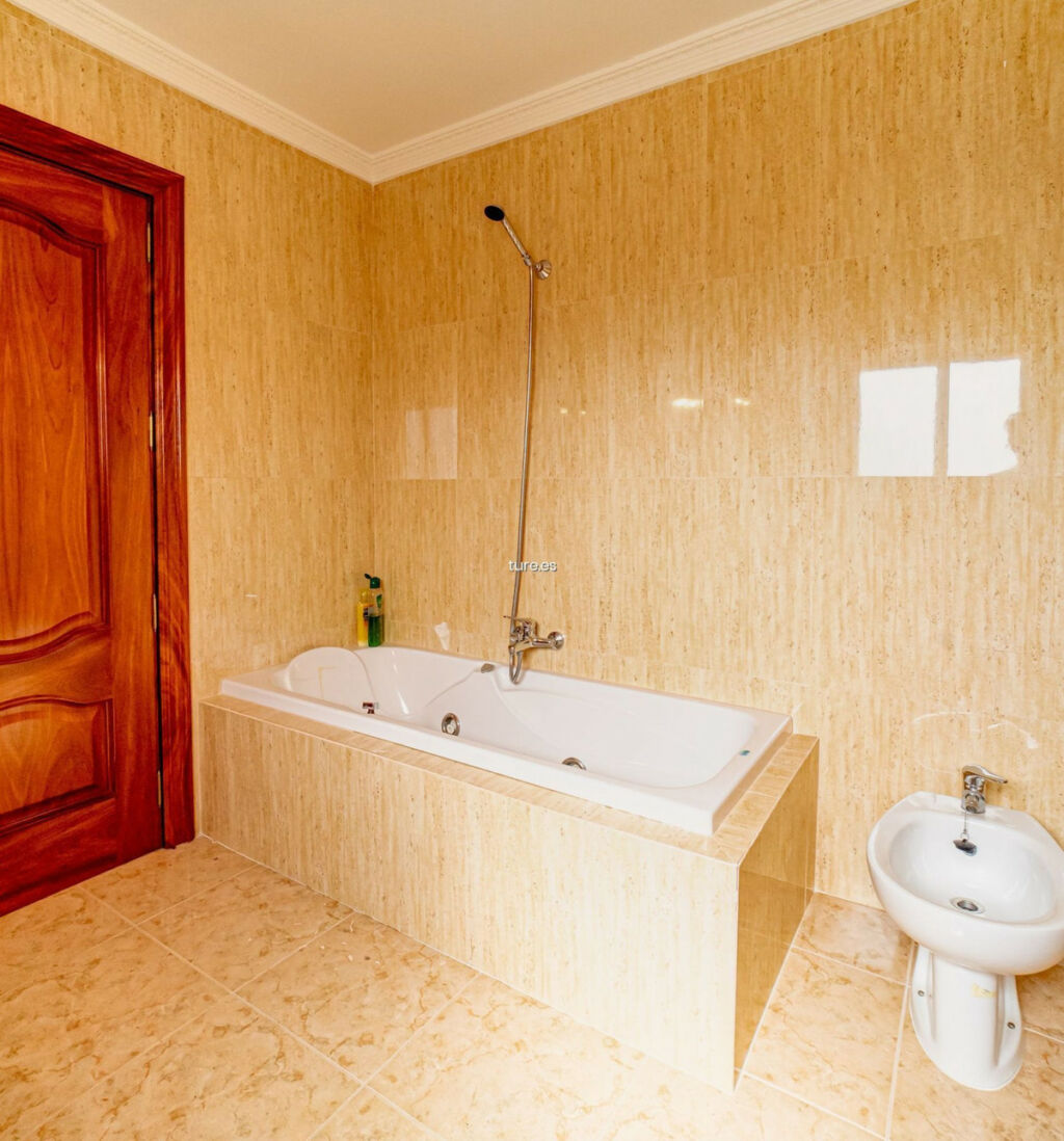 Detached Villa La Nucia Alicante - image 15