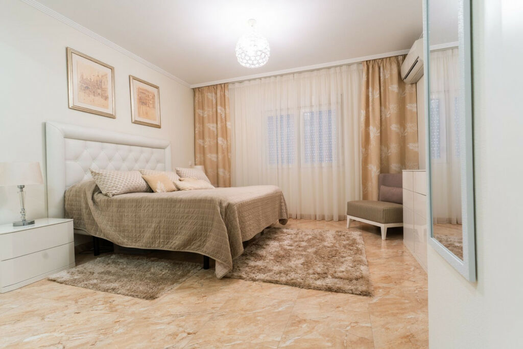 Detached Villa Los Balcones Alicante - image 15