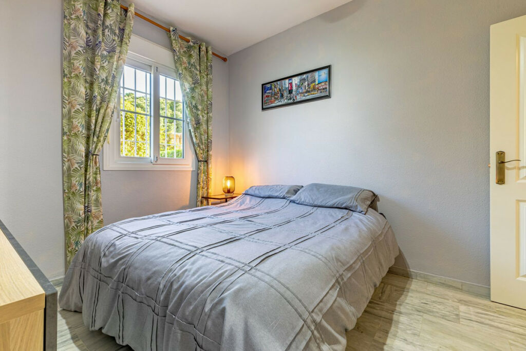 Ground Floor Apartment Cabopino Málaga - image 15