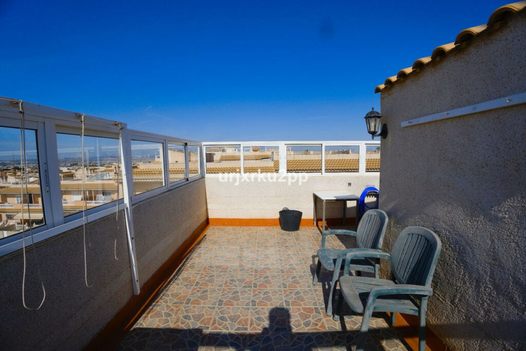 Townhouse Torrevieja Alicante - image 15