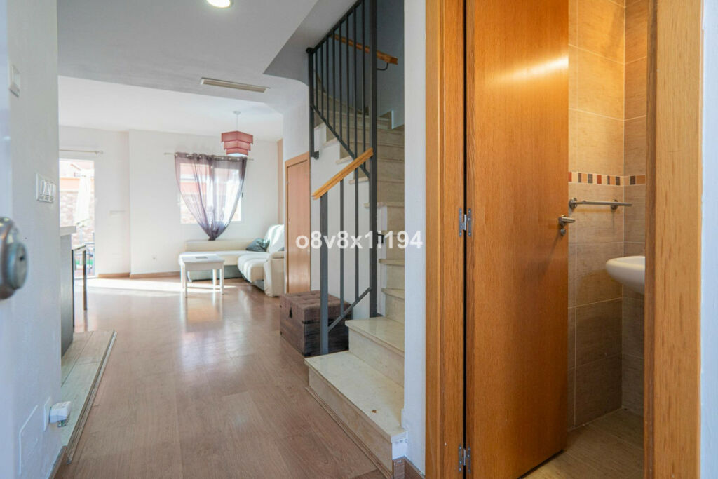 Townhouse Benajarafe Málaga - image 15