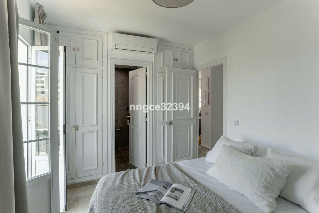 Penthouse New Golden Mile Málaga - image 11