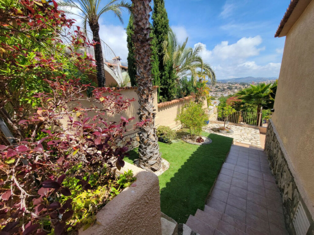 Detached Villa Calpe Alicante - image 15
