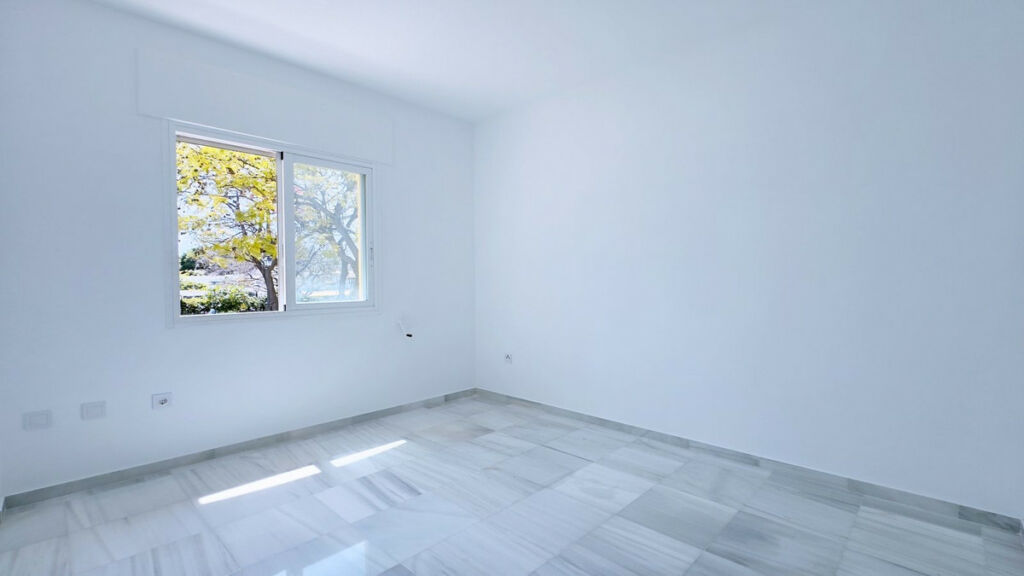 Ground Floor Apartment Marbella Málaga - image 15