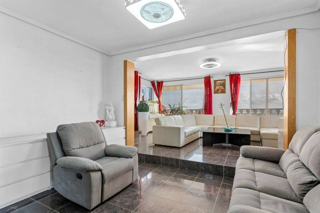 Detached Villa Ciudad Quesada Alicante - image 15