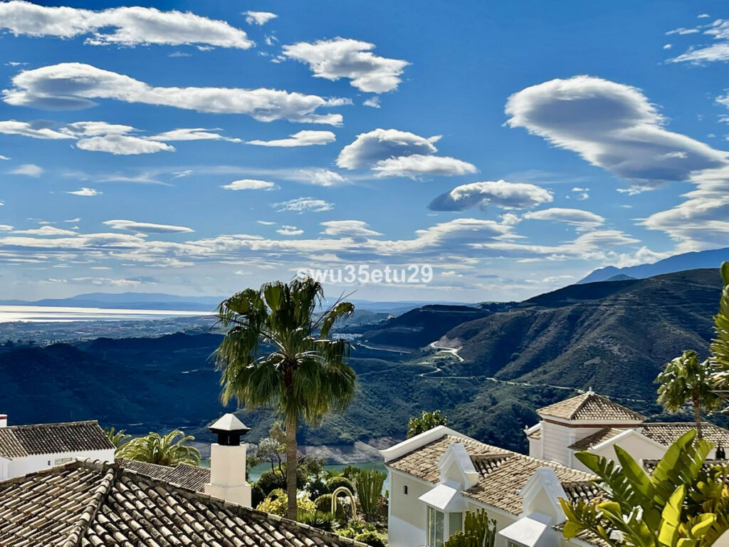 Detached Villa Istán Málaga - image 15