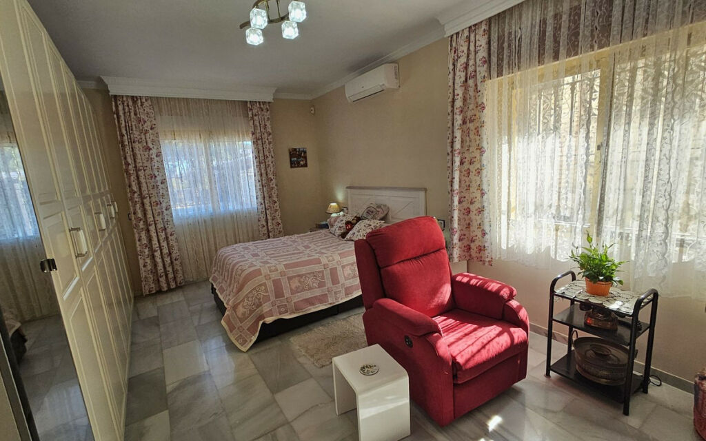Detached Villa Alhaurín de la Torre Málaga - image 15