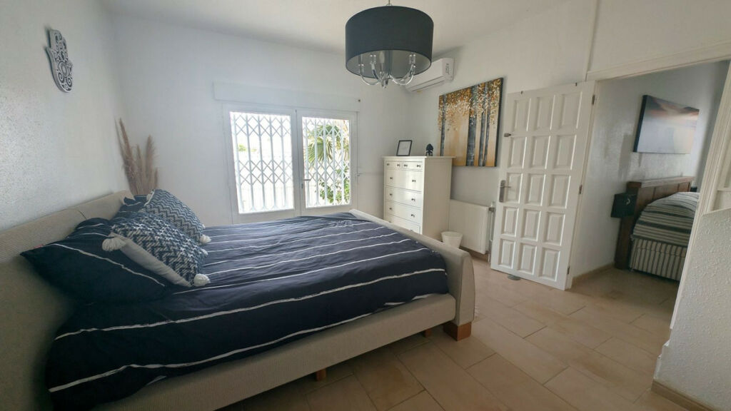 Detached Villa Ciudad Quesada Alicante - image 15