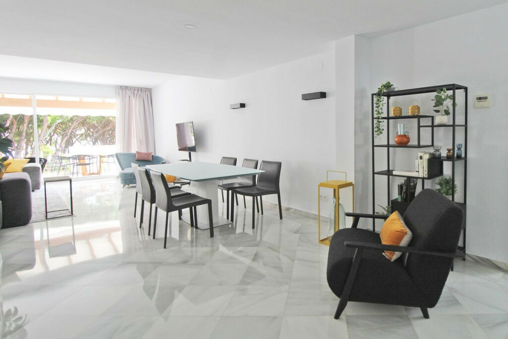 Penthouse Duplex The Golden Mile Málaga - image 16