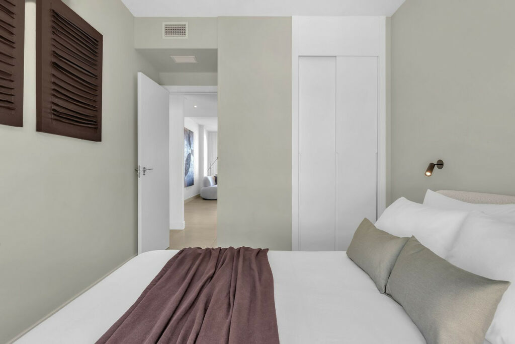 Middle Floor Apartment Fuengirola Málaga - image 16