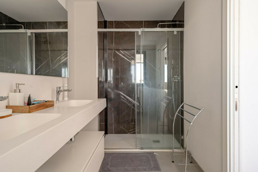 Penthouse Duplex Estepona Málaga - image 16
