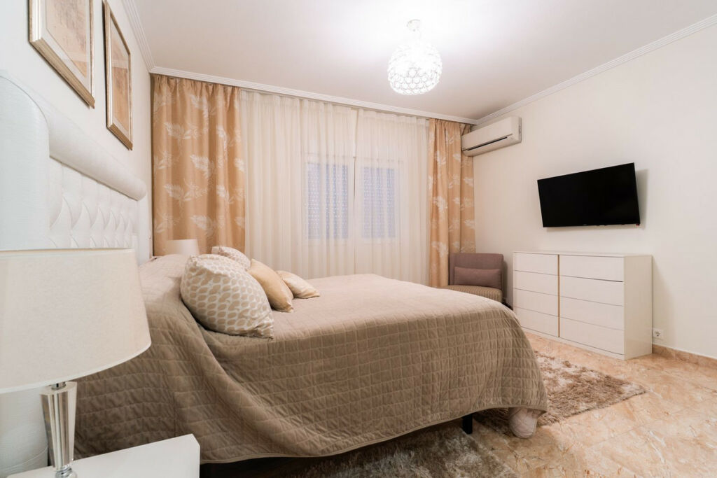 Detached Villa Los Balcones Alicante - image 16