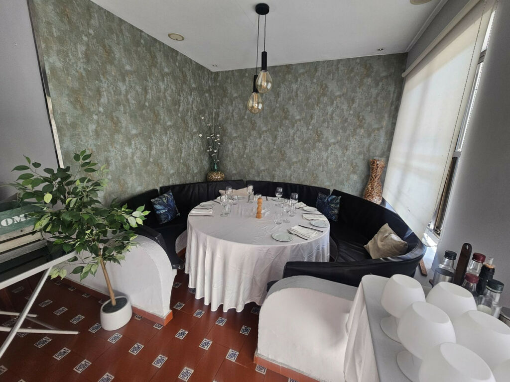 Restaurant Torreguadiaro Cádiz - image 16