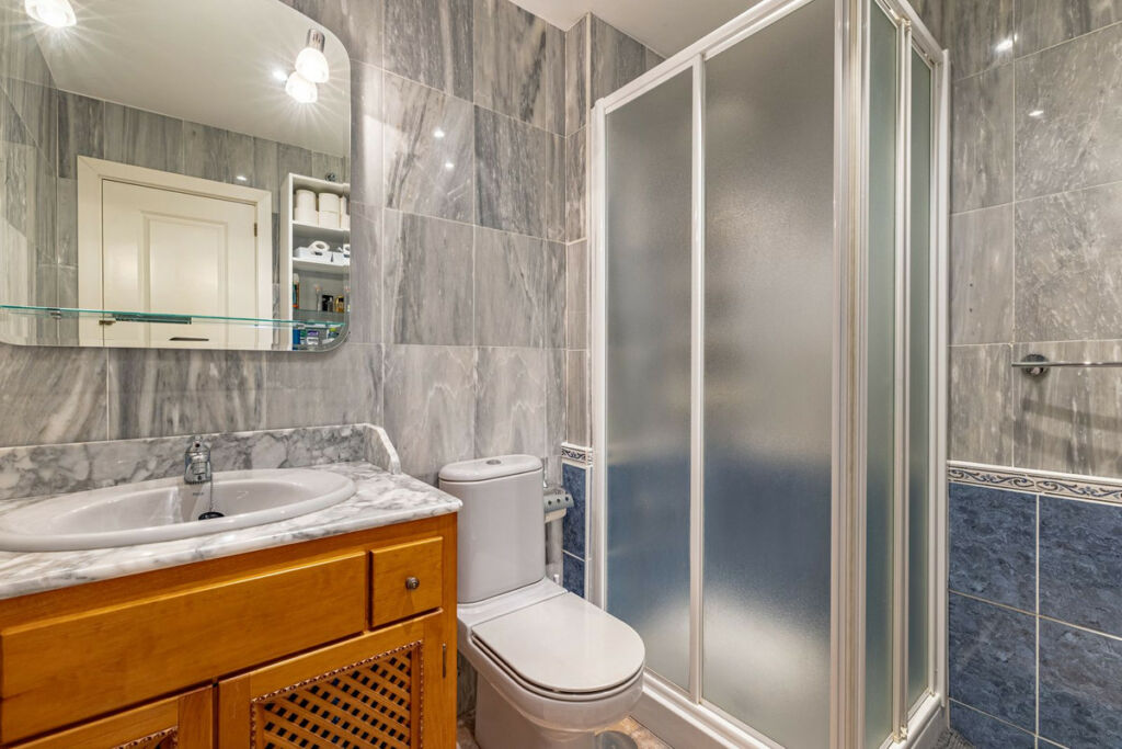 Ground Floor Apartment Cabopino Málaga - image 16