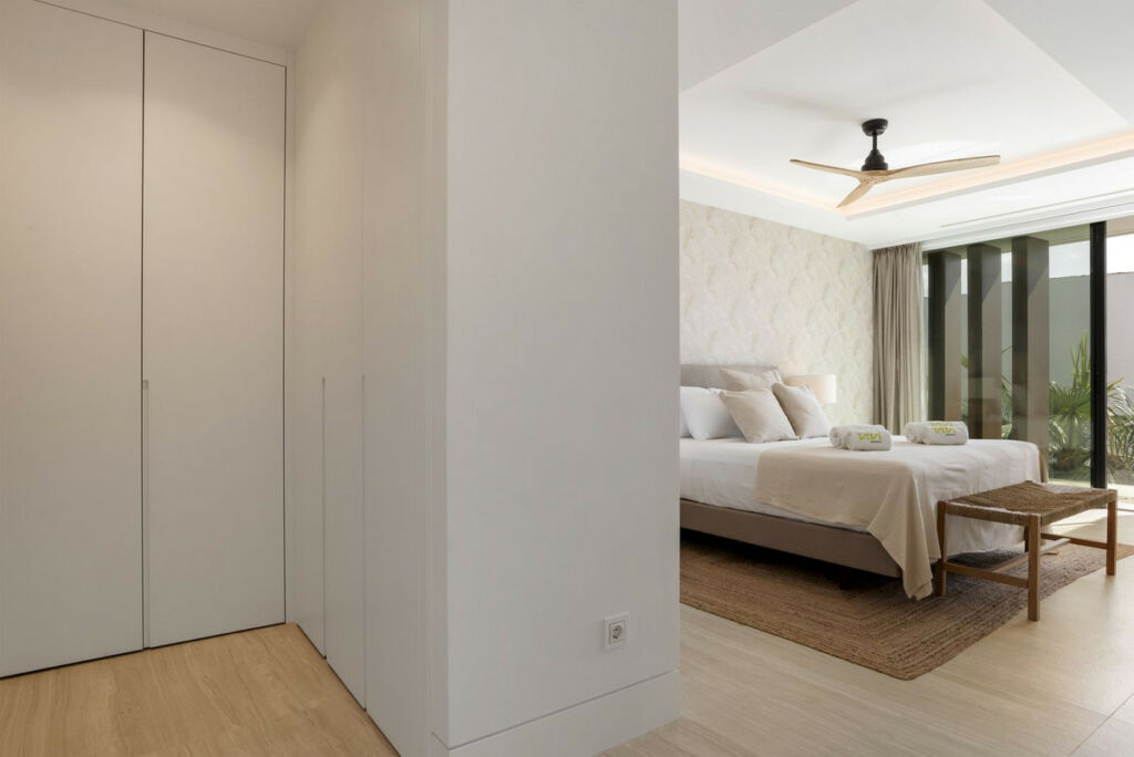 Middle Floor Apartment Estepona Málaga - image 16