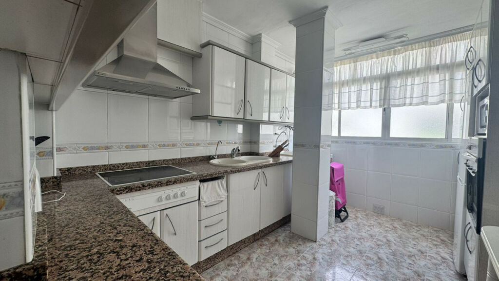 Middle Floor Apartment Málaga Málaga - image 16