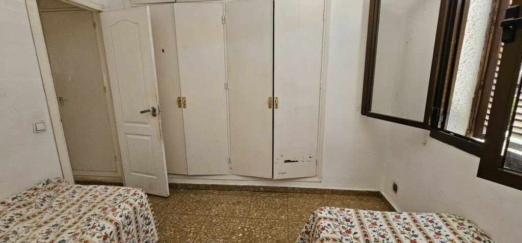 Middle Floor Apartment Benalmadena Málaga - image 13