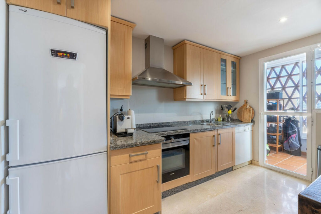 Penthouse Duplex Estepona Málaga - image 18