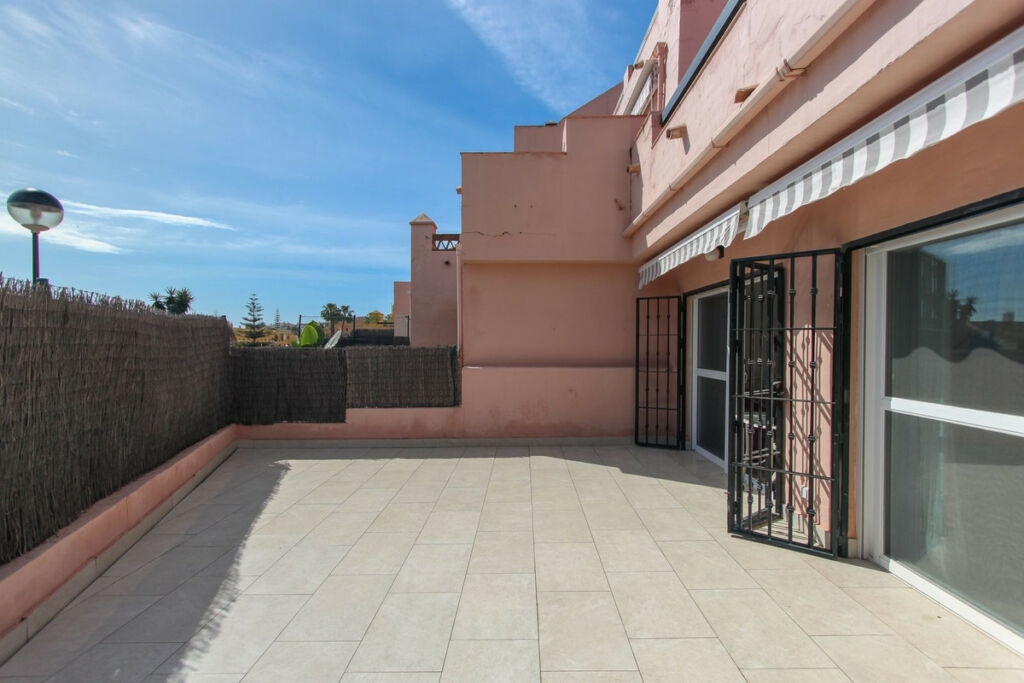 Ground Floor Apartment Guadalmina Alta Málaga - image 8
