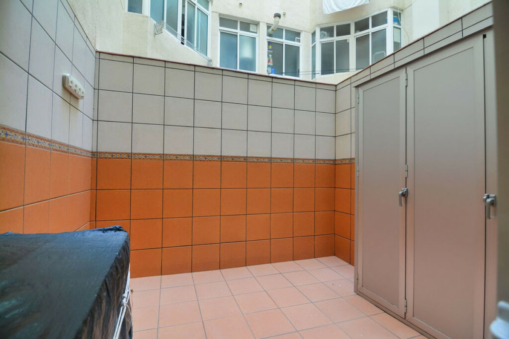 Middle Floor Apartment Los Boliches Málaga - image 16