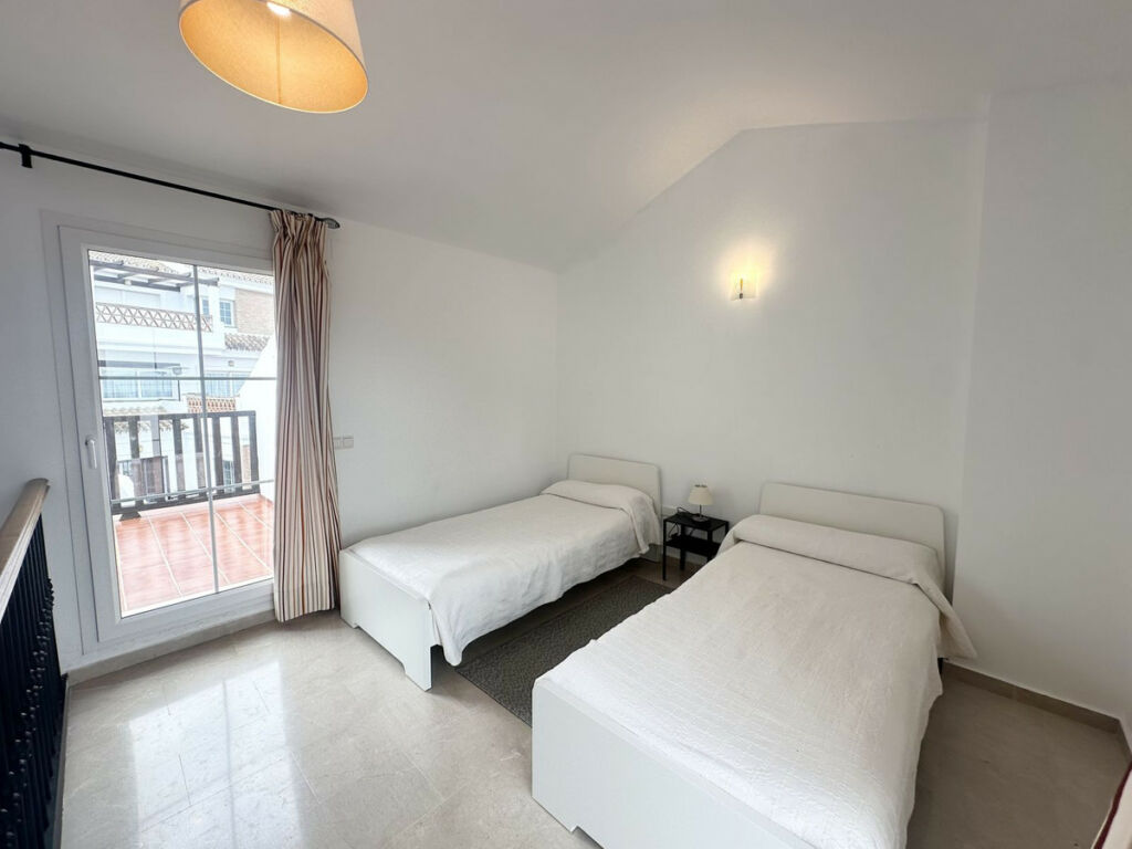 Townhouse Alhaurín de la Torre Málaga - image 16