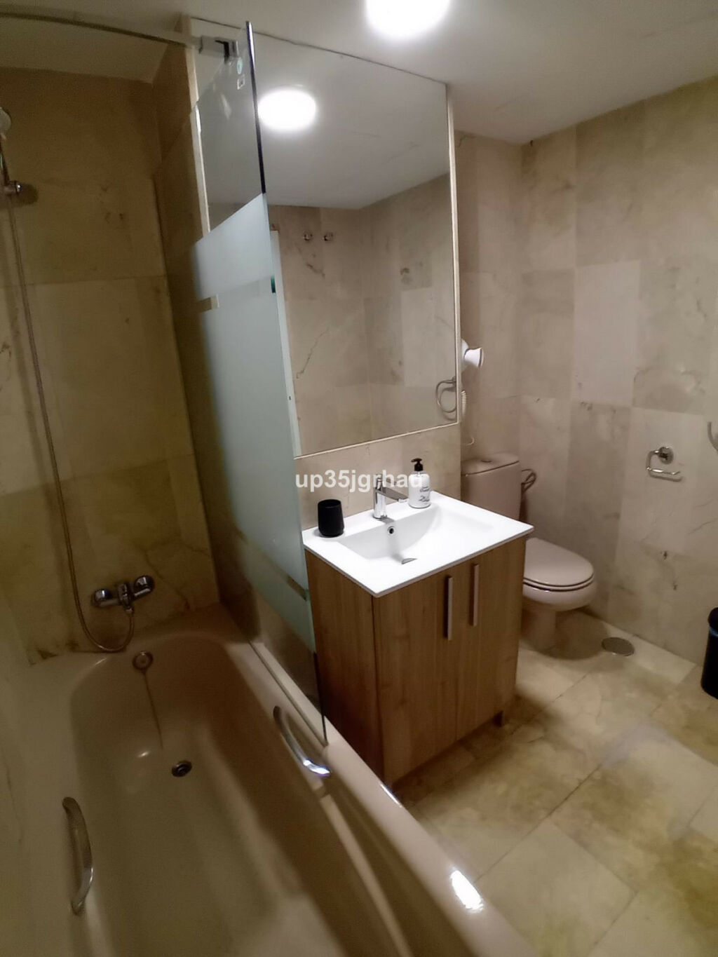 Middle Floor Apartment Estepona Málaga - image 16
