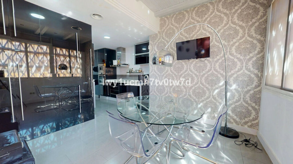 Ground Floor Apartment Cala del Moral Málaga - image 13