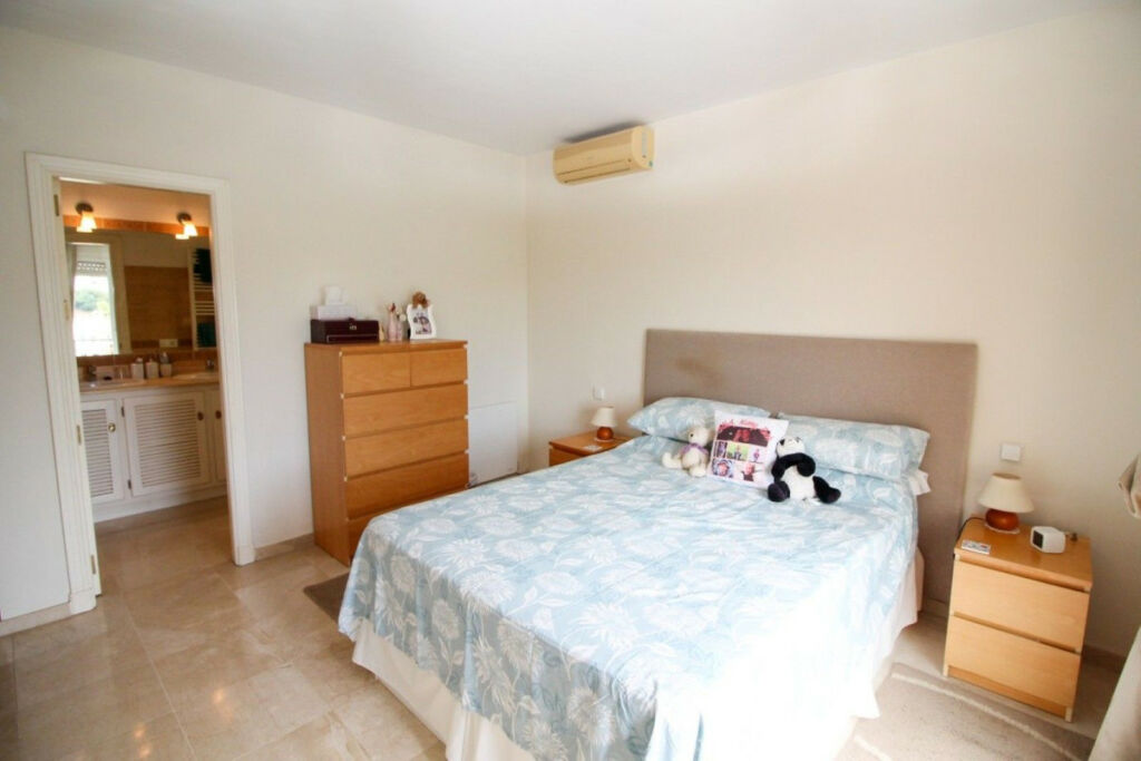 Townhouse Riviera del Sol Málaga - image 16