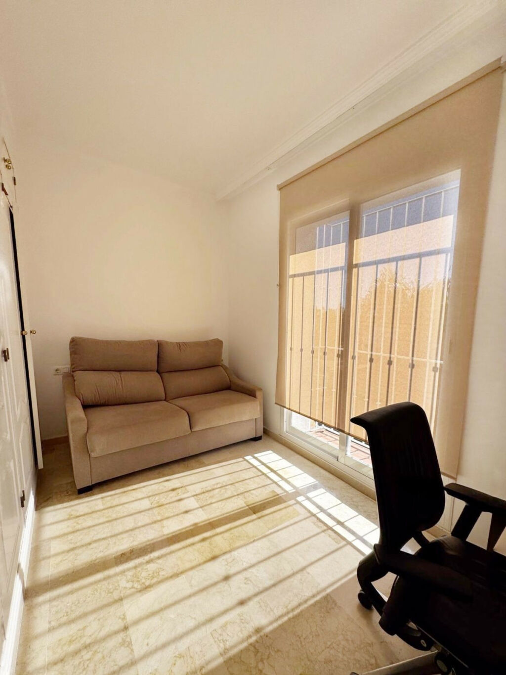 Townhouse Aloha Málaga - image 16