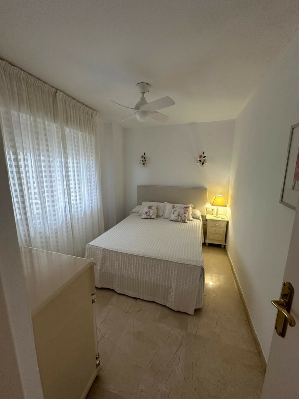 Middle Floor Apartment Los Boliches Málaga - image 13