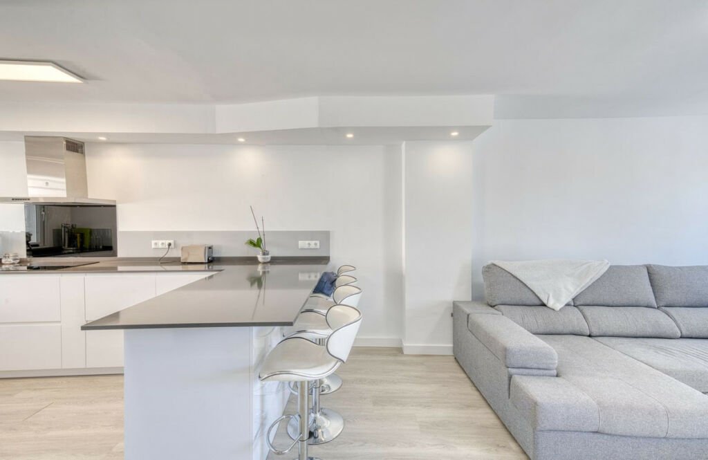 Townhouse Nueva Andalucía Málaga - image 16