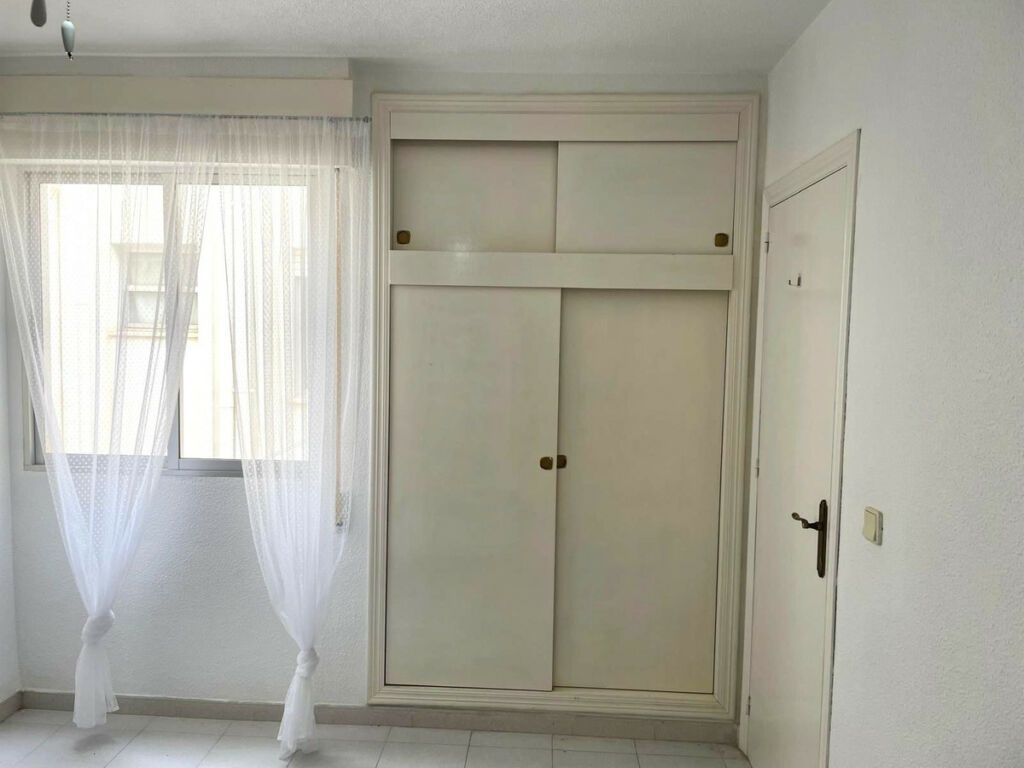 Penthouse Torrevieja Alicante - image 16