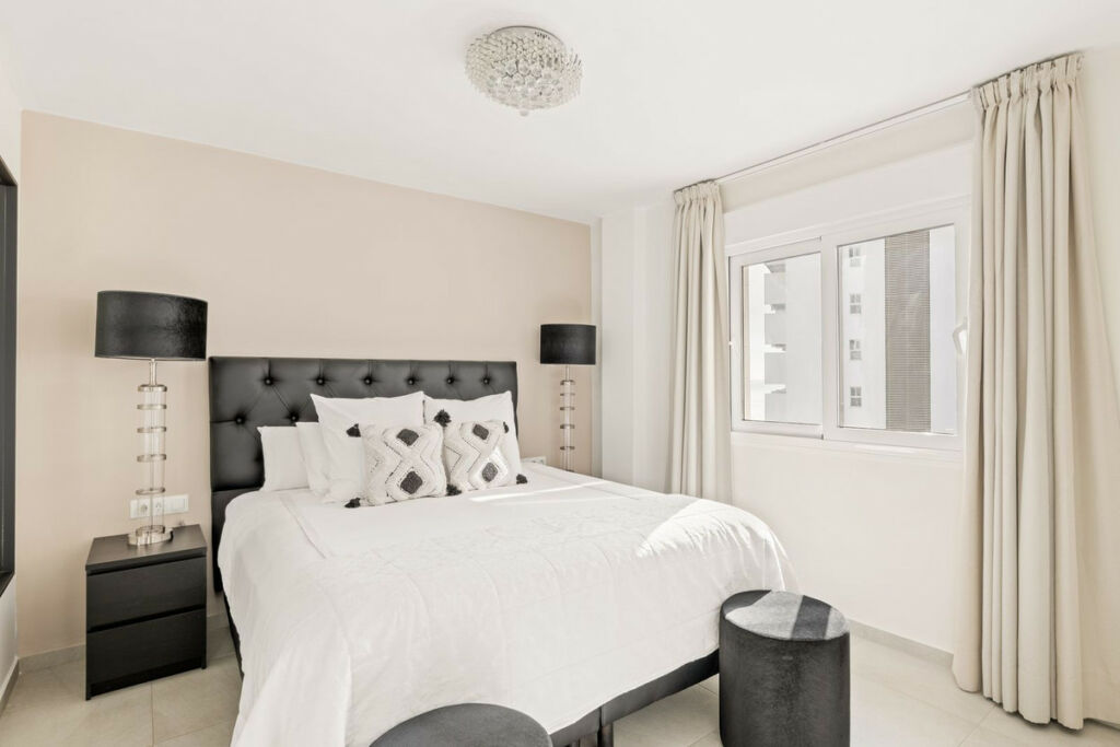 Middle Floor Apartment Torremolinos Málaga - image 16