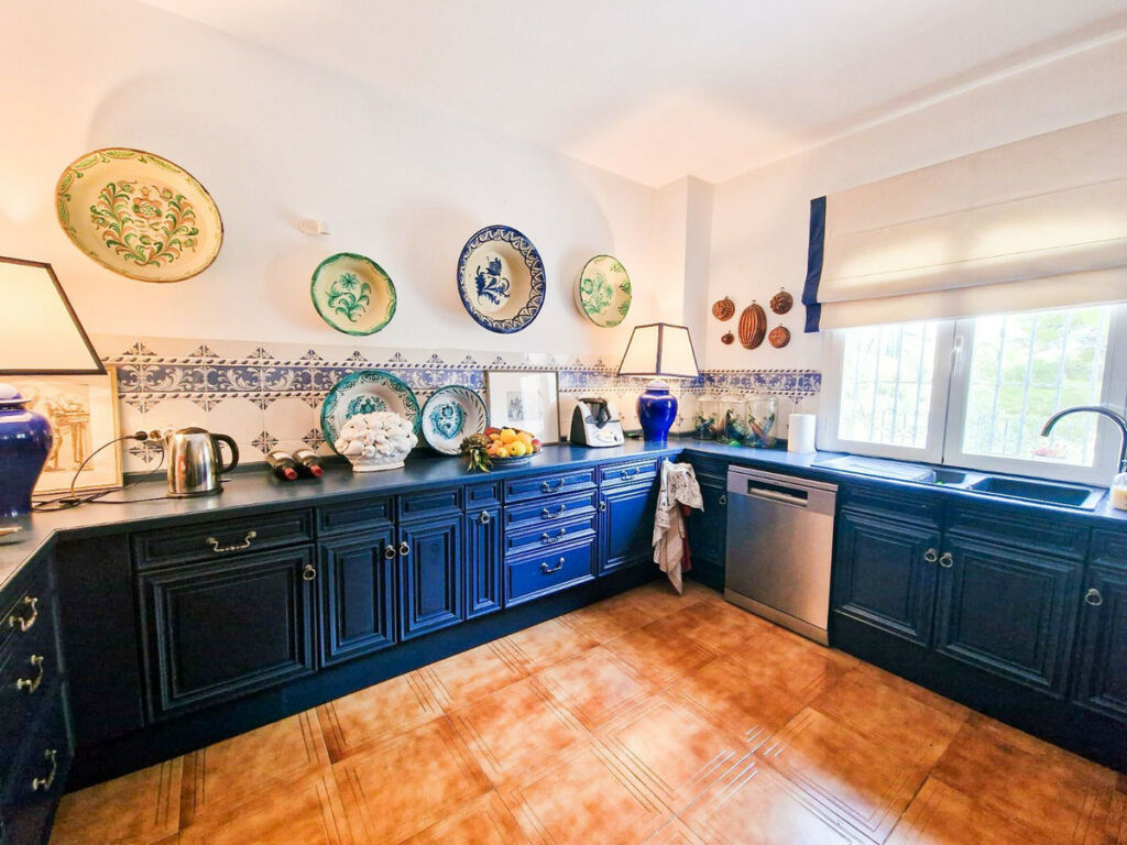 Detached Villa Benahavís Málaga - image 17