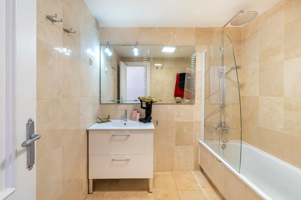 Ground Floor Apartment La Quinta Málaga - image 16