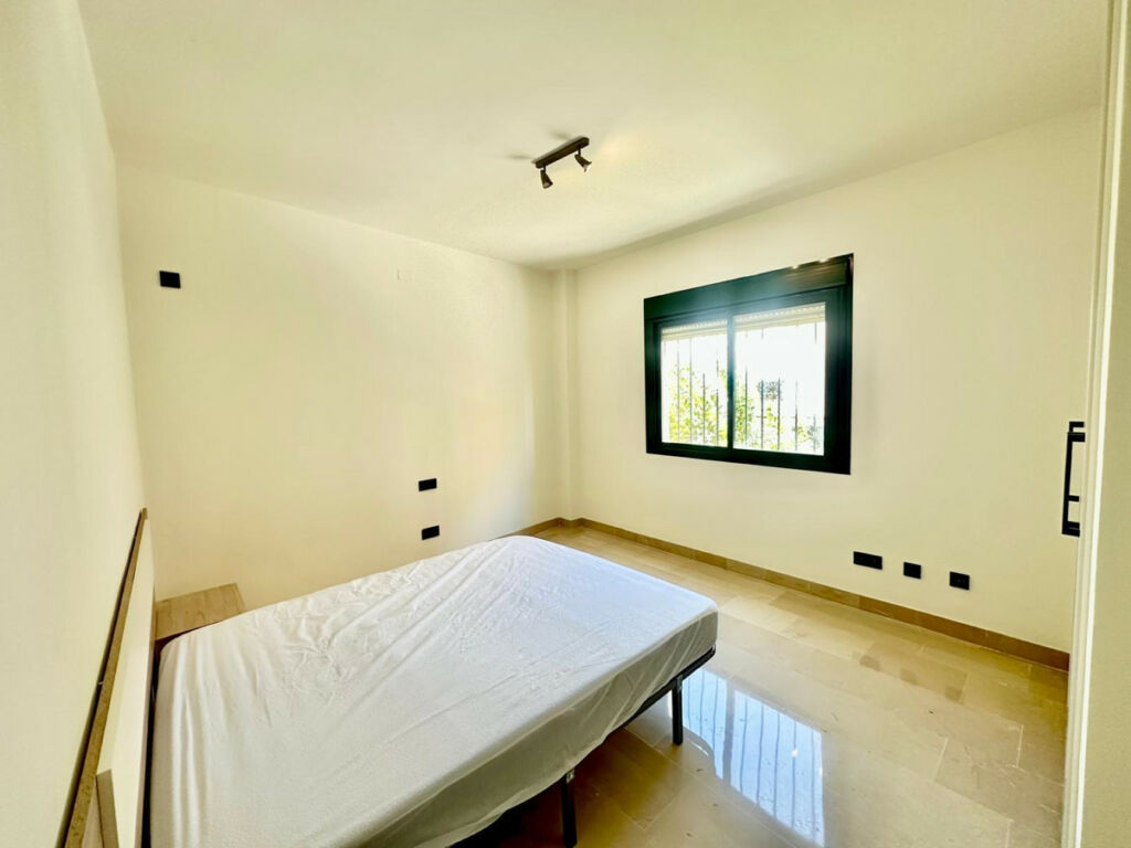 Middle Floor Apartment San Pedro de Alcántara Málaga - image 14