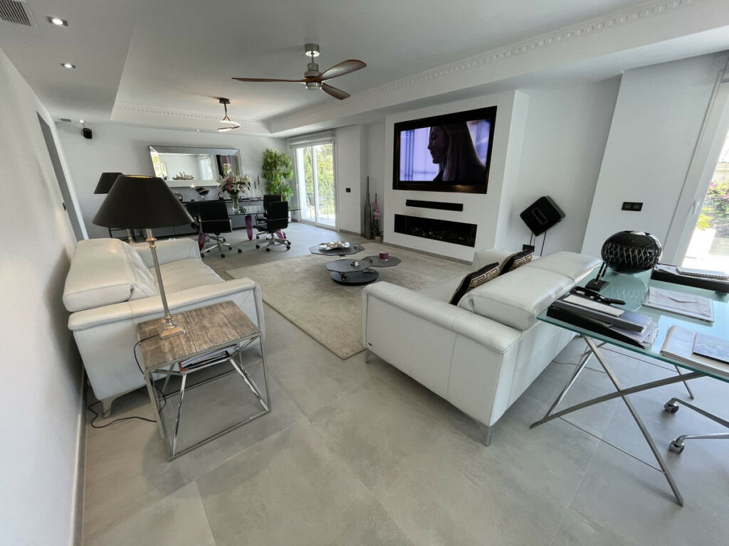 Detached Villa Atalaya Málaga - image 15