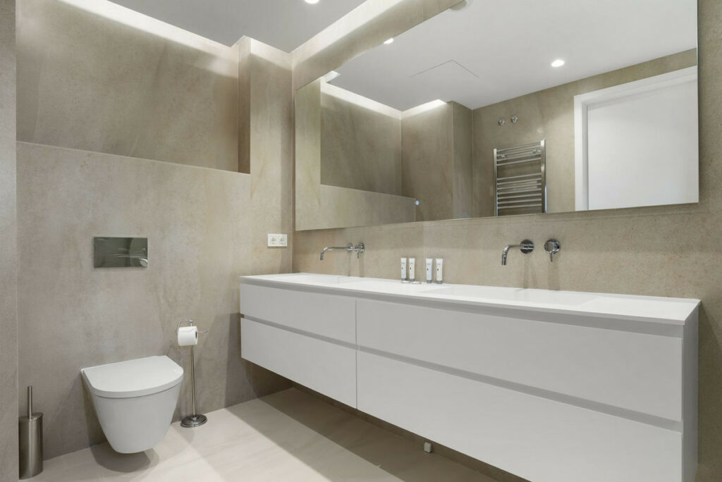 Middle Floor Apartment Estepona Málaga - image 17