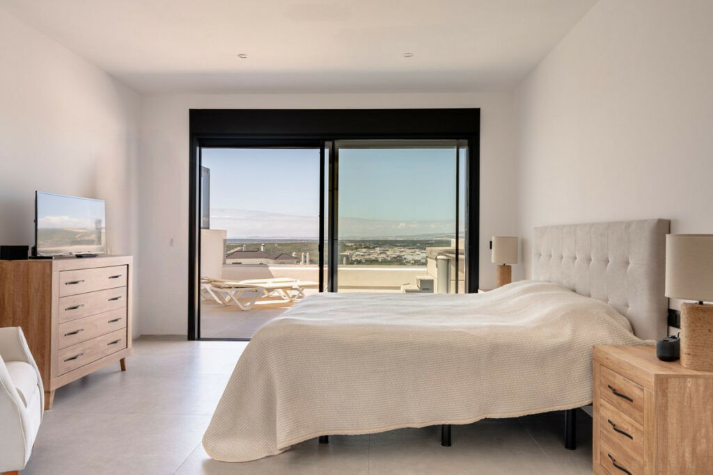 Penthouse Duplex Estepona Málaga - image 17